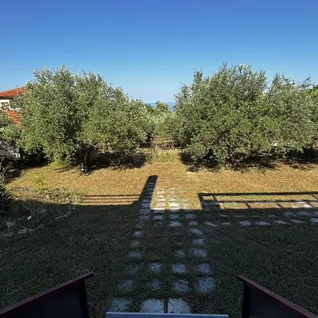 Azure & Olive Estate Feriehus *